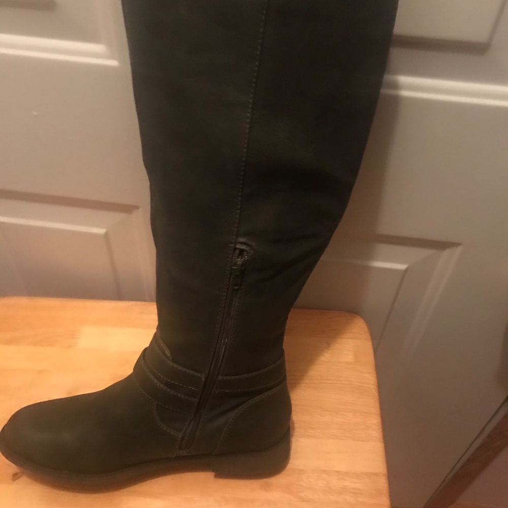 New Boots-standard width